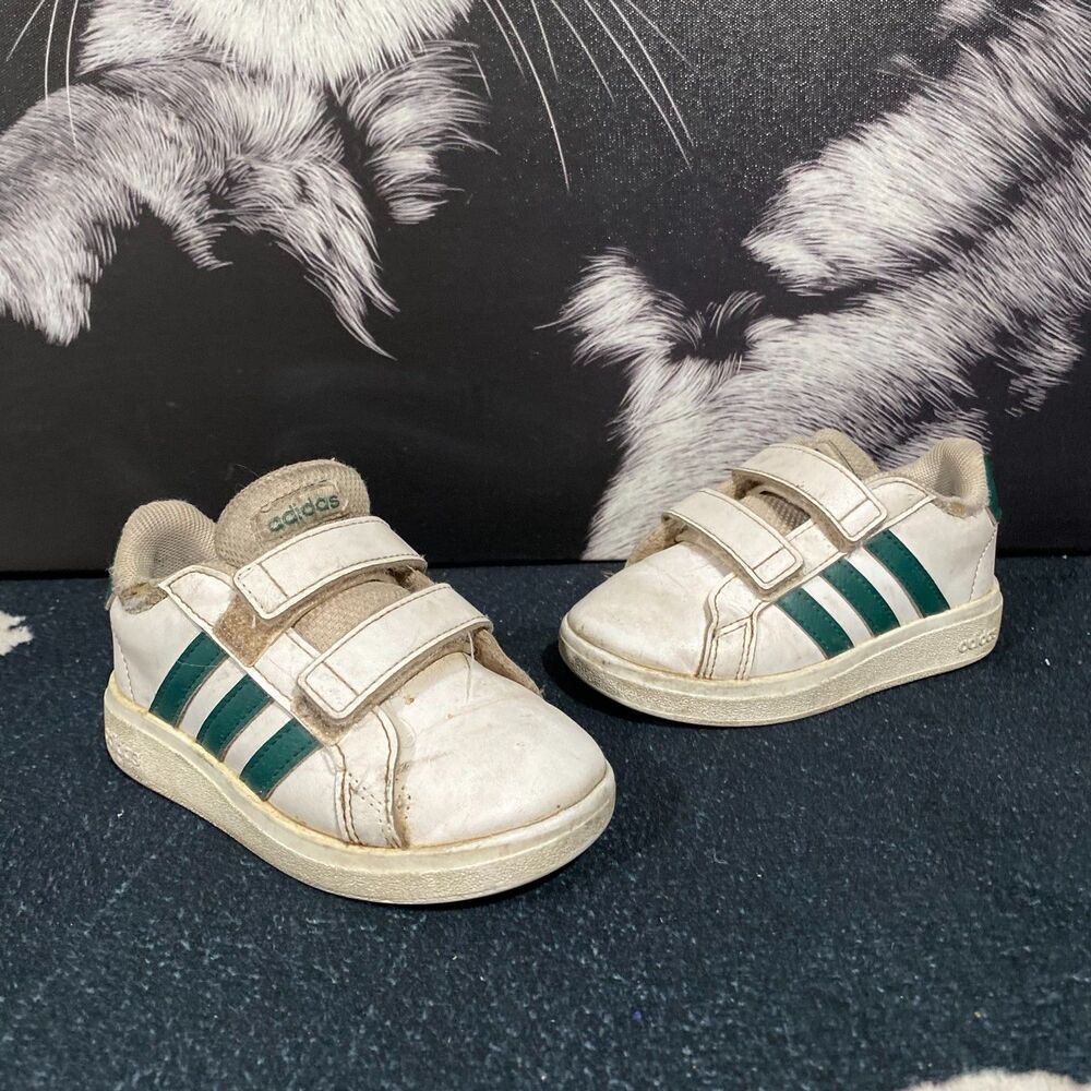 Adidas Grand Court 2.0 IG2560 Athletic Sneaker Kids 7K White Faux Leather Casual